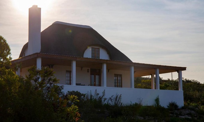 Still Bay Casa | Fynbos House at Kransfontein Estate