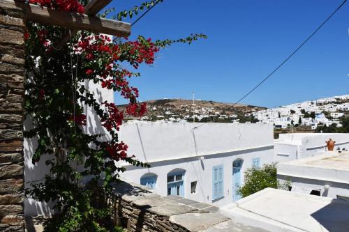 Sifnos Casa | Fyrou- Serenity/Idyllic Traditional Experience