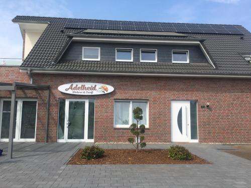 Adelheidsdorf Casa | Gäste und Messezimmer Adelheidsdorf