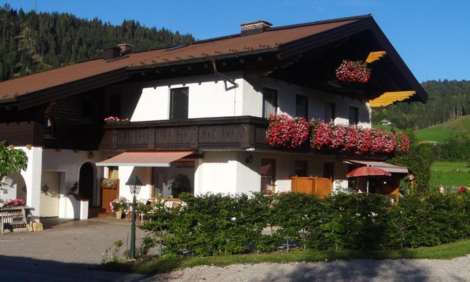 Radstadt Apartamento | Gästehaus Christl