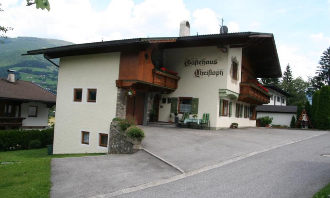Ried im Zillertal Casa | Gästehaus Christoph