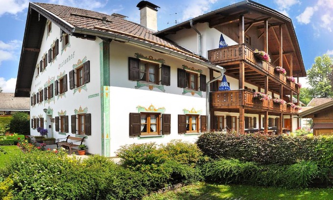 Oberammergau Casa | Gästehaus Enzianhof Hotel Garni