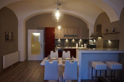Litschau Apartamento | Gästehaus Familie Löffler - Ferienwohnung am Stadtplatz in Litschau
