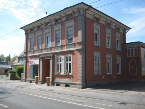 Solingen Apartamento | Gästehaus Hoch
