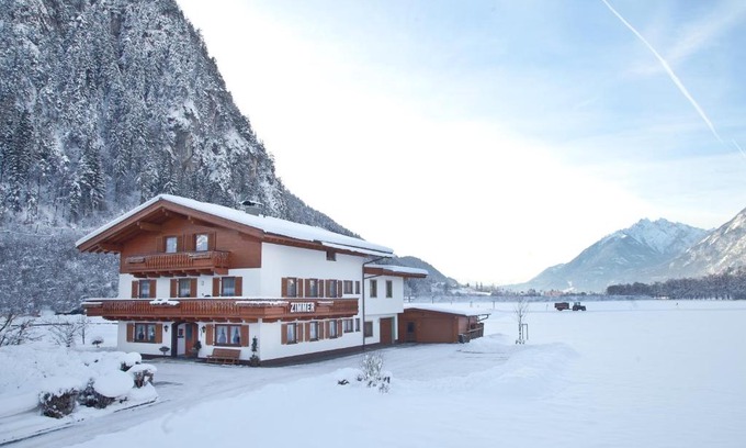 Strass im Zillertal Casa | Gästehaus Luxner