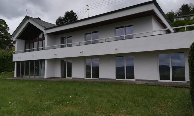 Zummeterhof Apartamento | Gästehaus Moselpanorama