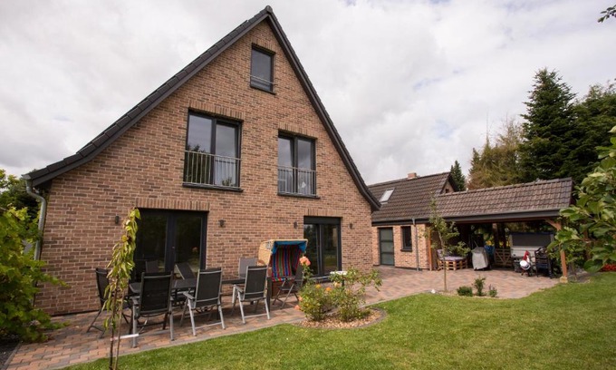 St. Lorenz Nord Casa | Gästehaus Roggenhorst - aufwändig saniertes Haus, 200 qm Wohnfläche, 3 Bäder