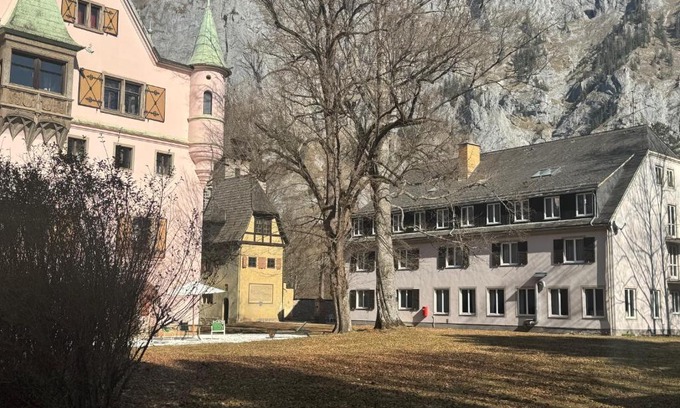 Eisenerz Casa | Gästehaus Schloss Leopoldstein