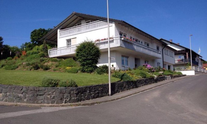 Oberaurach Apartamento | Gästehaus Stapf