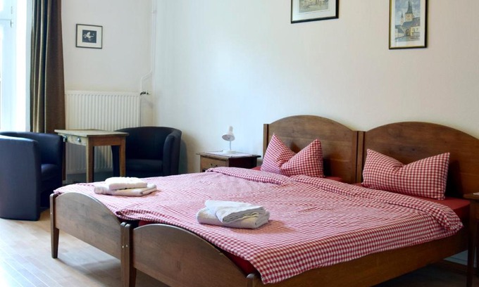 Xanten Casa | Gästezimmer „Hühnerwiese“