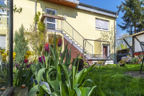 Bergisch Gladbach Apartamento | Gästezimmer Nagel