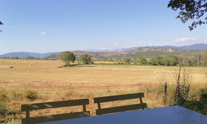 Chateauneuf-Val-Saint-Donat Apartamento | Gîte du lavoir