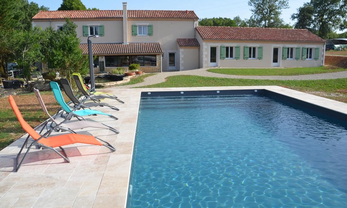 Gabillou Cabaña | Gîte à la Ferme Avec Piscine