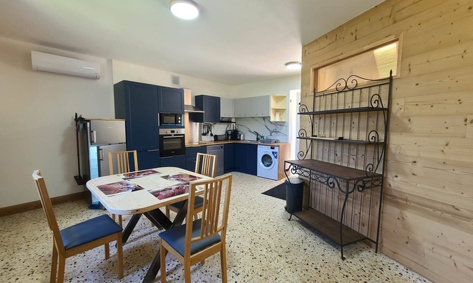 Montbrun-les-Bains Apartamento | Gîte 6 à proximité de Montbrun Les Bains. Superficie : 42 mètre carré