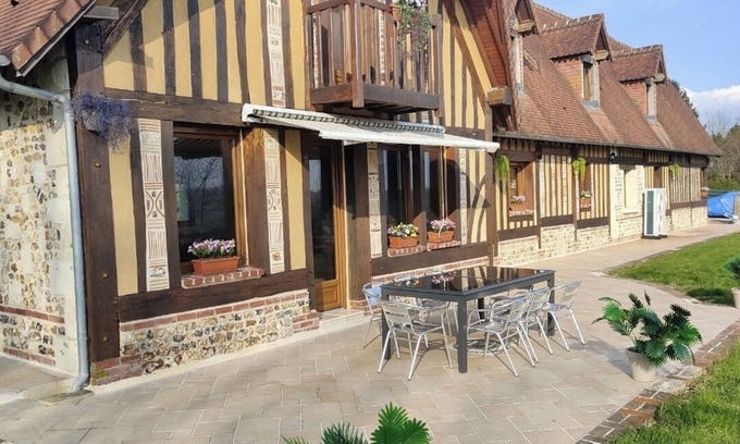 Le Bois-Hellain Casa | Gîte " Aux Plaisirs" les Deux Vallées