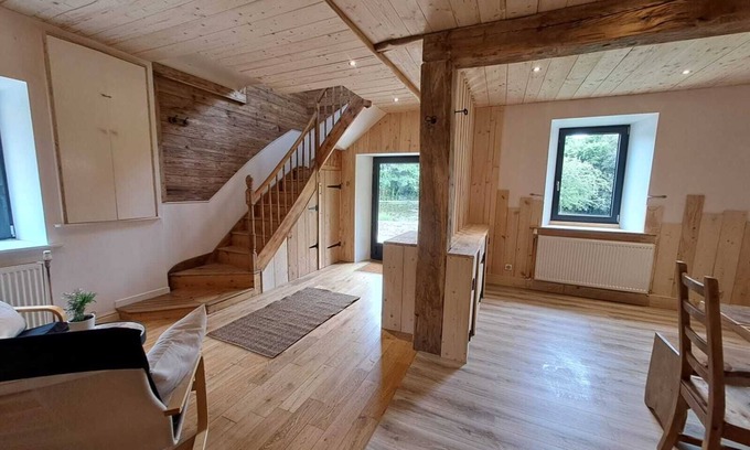 Prat Casa | Gîte Avec Piscine à la Campagne. Animaux Acceptés