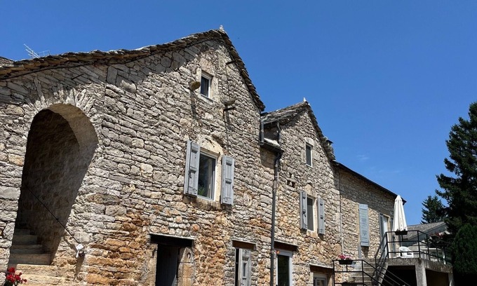 Le Massegros Apartamento | Gîte Caussenard