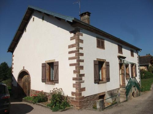 Fougerolles Casa | Gîte calme à Fougerolles, idéal pour familles - FR-1-583-456