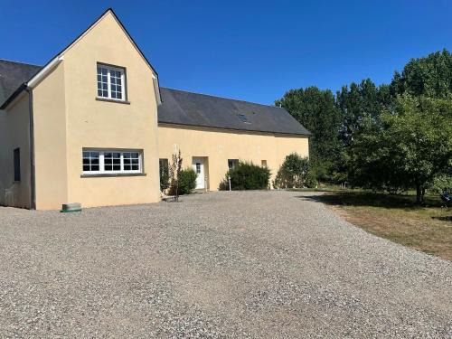 Mansigne Casa | Gîte calme près de La Flèche, idéal pour familles - FR-1-410-479