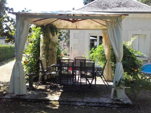 Meusnes Casa | Gîte champêtre avec parc arboré, à 20 min du Zoo de Beauval, idéal pour petite famille. - FR-1-491-335