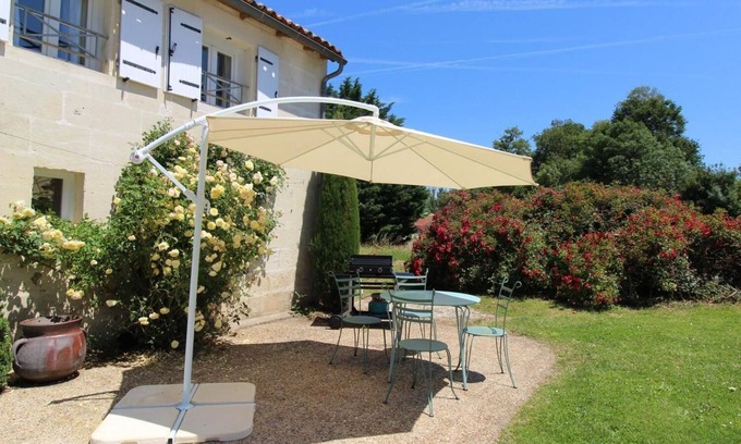 Charente-Maritime Casa | Gîte charentais - LE PINIER