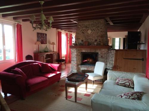 Torcy Casa | Gîte charmant avec jardin, cheminée, Wi-Fi, idéal pour randonnées et découvertes locales - FR-1-376-70