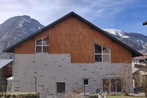 Saint-Martin-de-la-Porte Casa | gîte chez patou et joel 6 personnes
