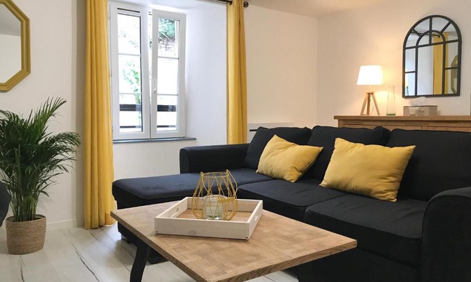 Neufchateau Apartamento | Gîte chez Julie et Jp
