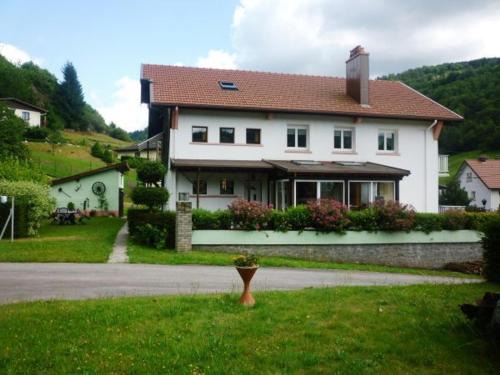 La Bresse Casa | Gîte confortable à La Bresse, proche centre-ville, nature et activités - FR-1-589-97