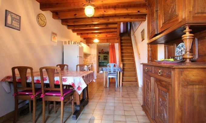 Lantriac Casa | Gîte confortable en hameau calme près du Puy en Velay – 2 chambres, équipement bébé, terrain fermé - FR-1-582-141