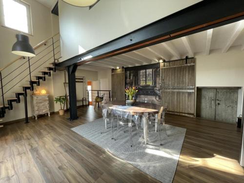 Louchy-Montfand Casa | Gîte Contemporain pour 4 avec Piscine Chauffée et Bureau à Proximité des Sites Historiques - FR-1-489-444
