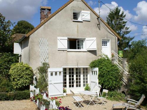 Boissets Casa | Gîte cosy et rénové à Boissets avec jardin clos, WiFi, proche randonnées et sites touristiques. - FR-1-527-46
