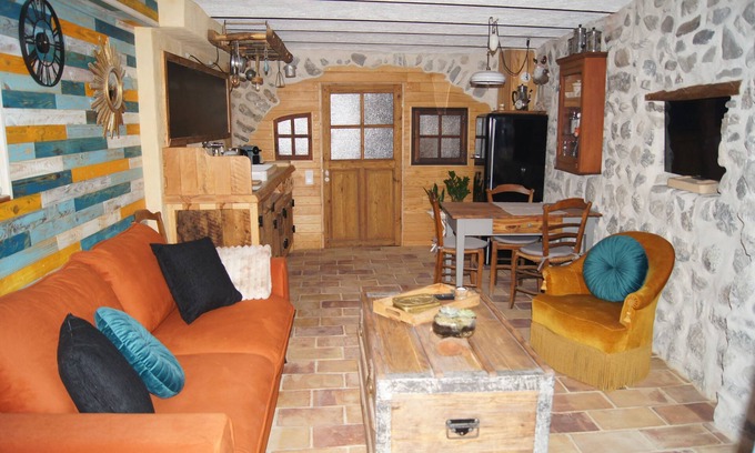 La Roche-des-Arnauds Apartamento | Gîte de Charme Cocooning Avec Balnéo et Sauna au Cœur D'un Joli Petit Village !
