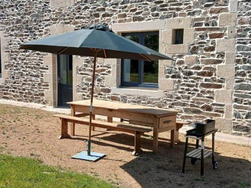 Saint-Clet Casa | Gîte de charme à la campagne à 15 km de la mer