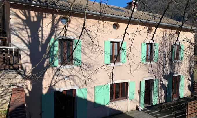 Saint-Agnan-en-Vercors Casa | Gîte de Montagne Dans le Vercors : La Renardière Animaux de Compagnie Acceptés