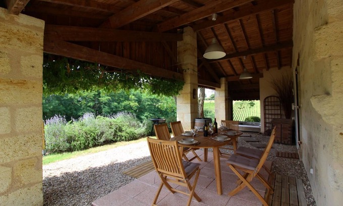 Saint-Ciers-de-Canesse Casa | Gîte de Bujan - Saint Ciers DE Canesse