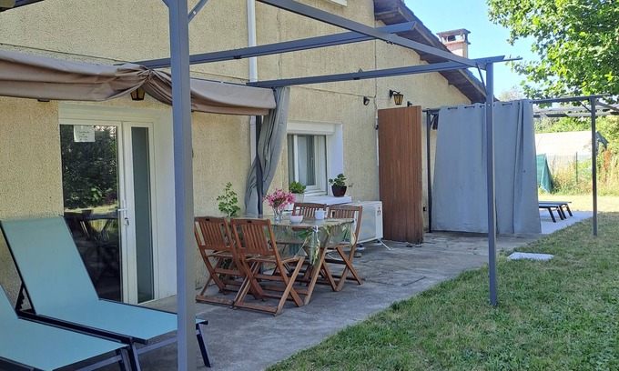 Buzet-sur-Baise Casa | Gîte de L'akwaba Logement T3 Buzet-sur-baïse 4760 - LOT ET Garonne