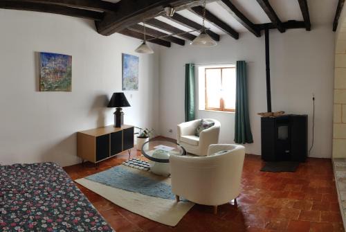 Huille Casa | Gîte de la Fontaine
