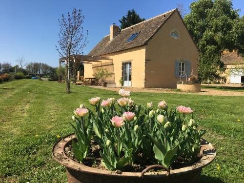 Montbizot Casa | Gîte de La Hertaudière