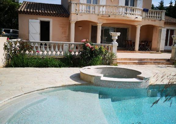 Draguignan Casa | gîte de la Rose