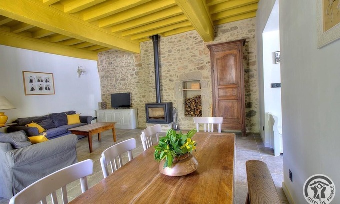Villecheneve Casa | Gîte des Bois de Villette