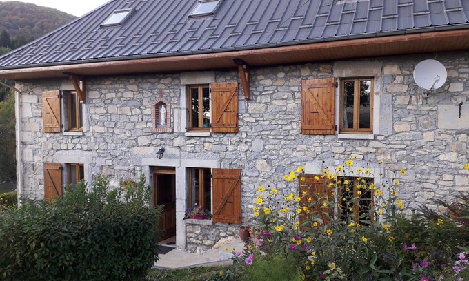 Entremont-le-Vieux Casa | Gîte des Bruns en chartreuse