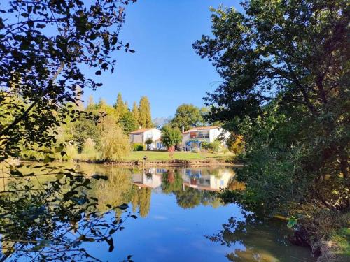 Saint-Avaugourd-des-Landes Apartamento | Gîte Douceur de vivre