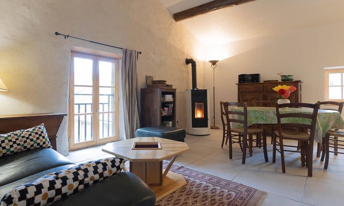 Saint-Floret Casa | Gîte du Chastel - Saint Floret