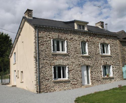 Saint-Laurent-sur-Oust Casa | Gîte du courtil aux fées