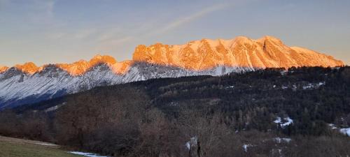 Agnieres-en-Devoluy Chalet De Esquí | Gîte du Faraud