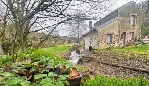 Les Hautes-Rivieres Casa | Gîte du gué