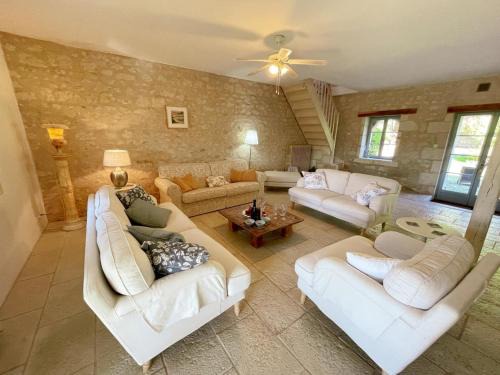 Cussay Casa | Gîte en Touraine avec piscine privée, spa et WiFi - FR-1-381-601