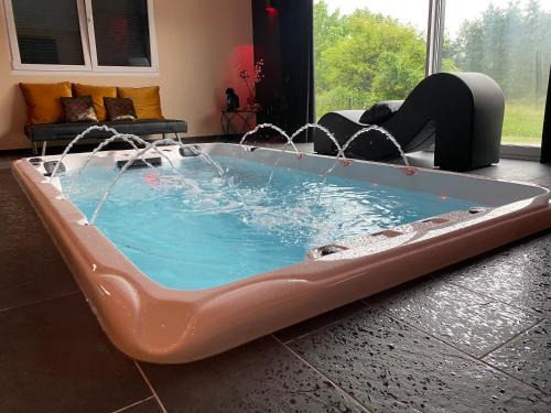 Fresnicourt-le-Dolmen Casa | Gîte et Spa L' Echappee Feerique
