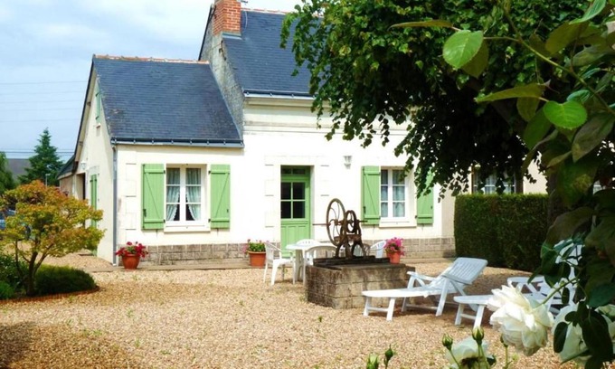 Saint-Martin-de-la-Place Casa | Gîte familial près de la Loire avec grand jardin, parking privé, proche Saumur et activités nautiques - FR-1-622-40